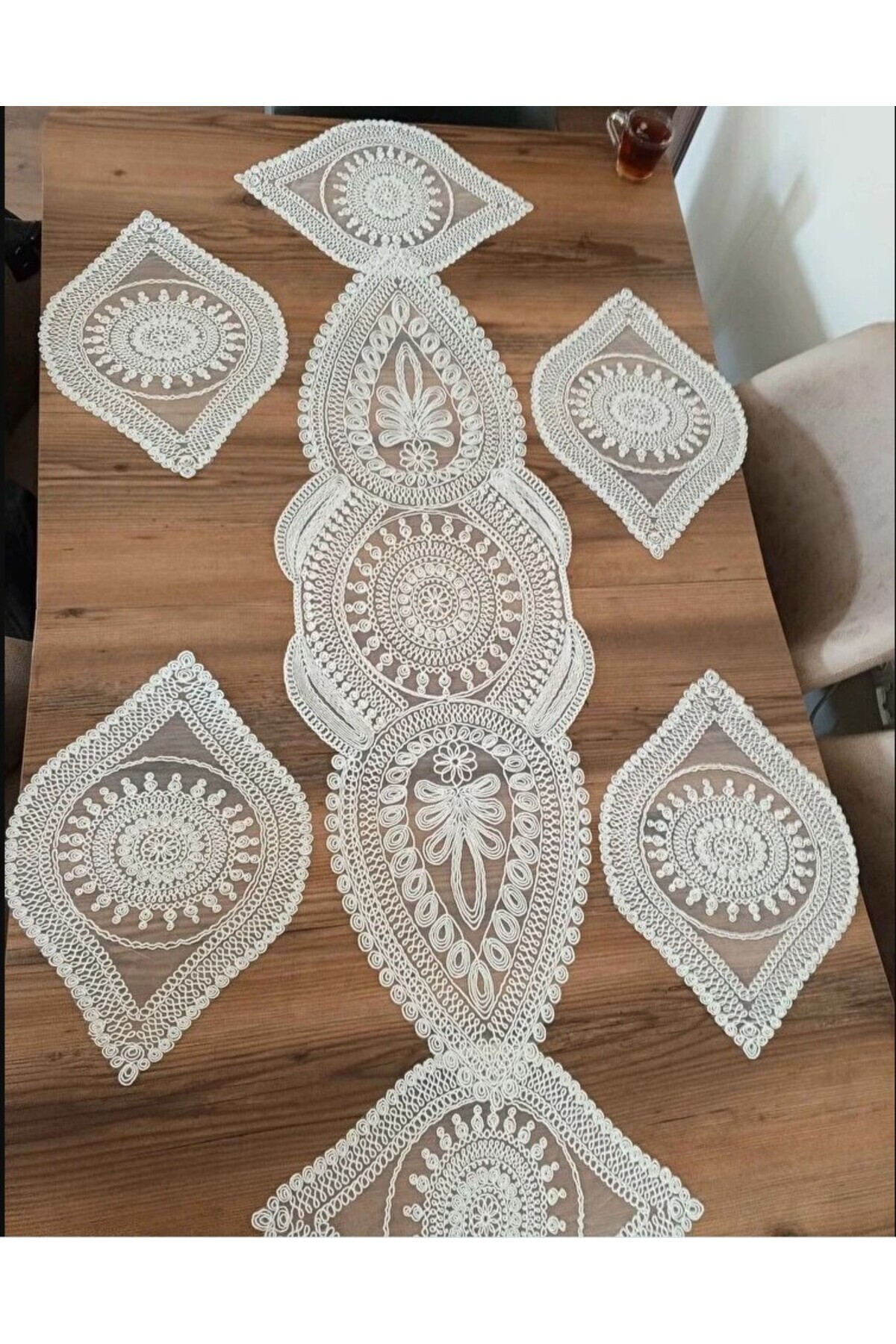 Amerikan Servis, 1 Runner 6 Supla Krem Yemek Servis Takımı, Masa Örtüsü Seti, Servis Sunum Seti