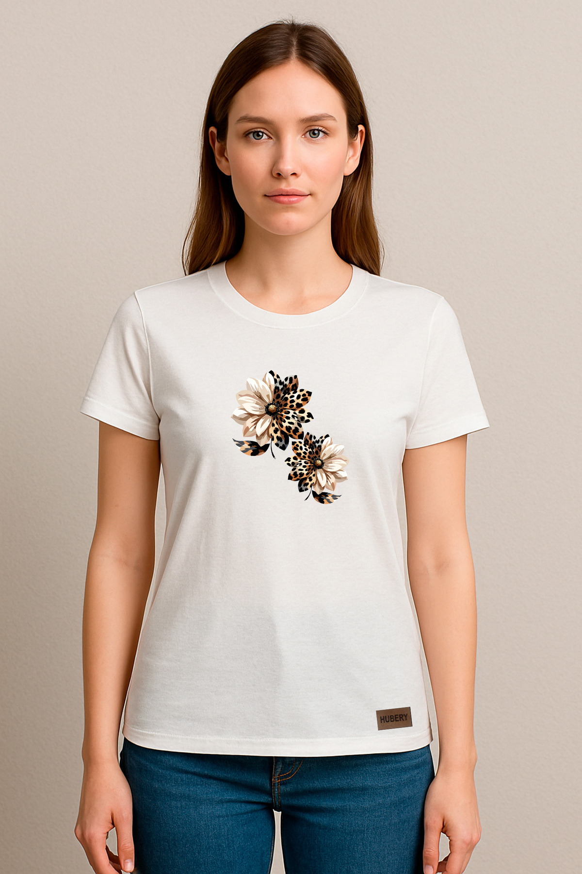 Kadın Relaxed Fit Tişört Leopar Desenli Çiçek Baskı – HUBERY