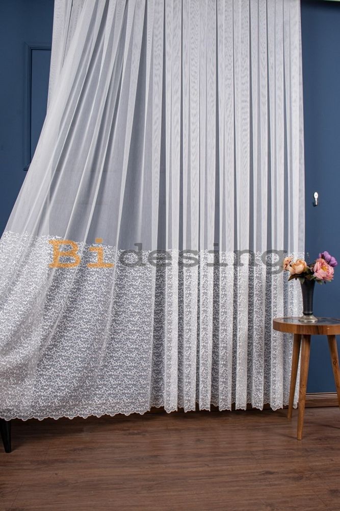 Etek Geniş Desenli Nakış İşlemeli Tül Perde