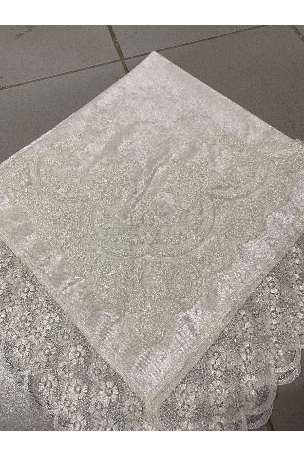 Fransız Dantelli Kadife Bohça, Fiskos Örtüsü, Kadife Fiskos, Masa Fiskos 100x100cm