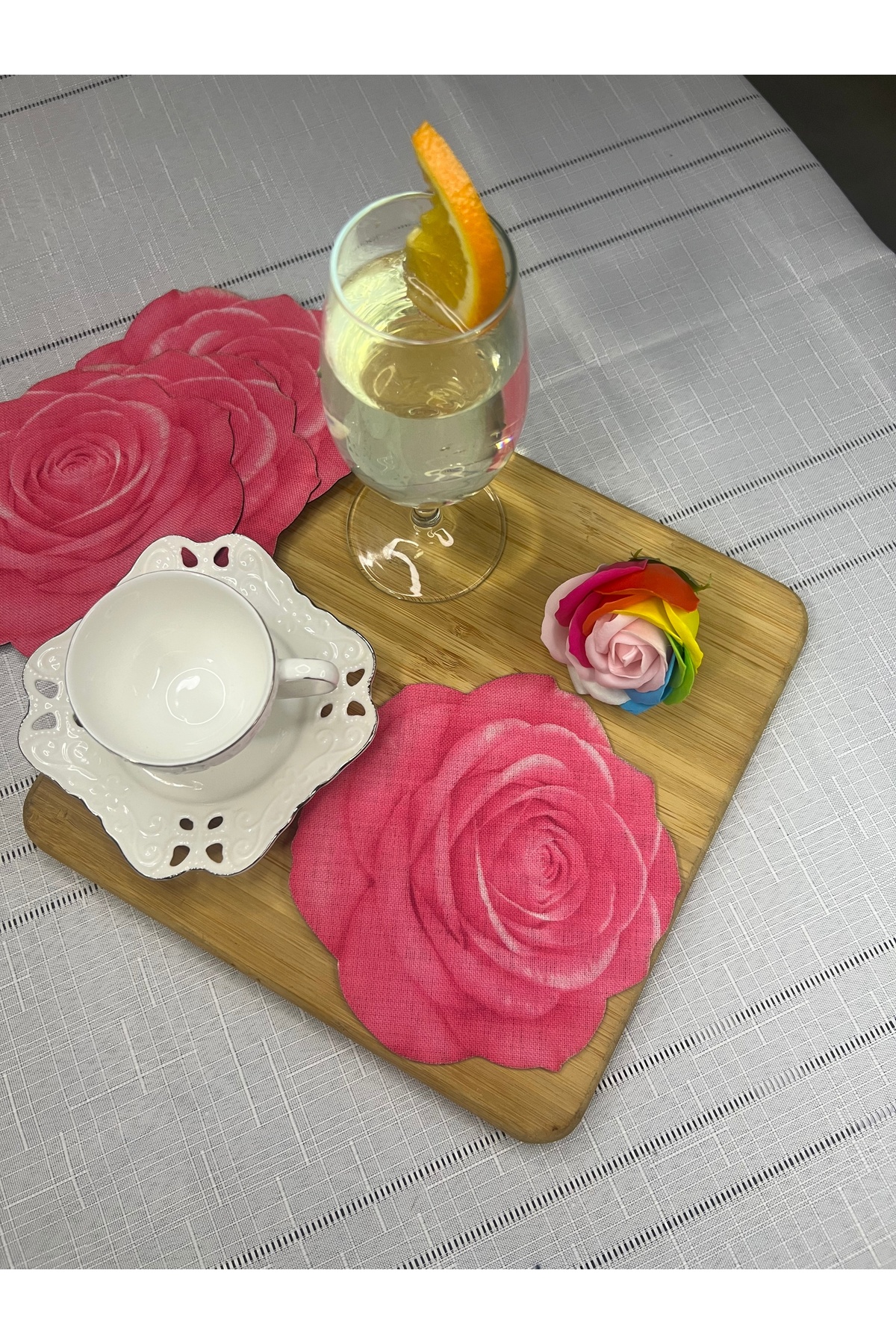Aşk Serisi Romantik Gül Desenli Tasarım Kokteyl & Sunum Peçetesi 6 Adet