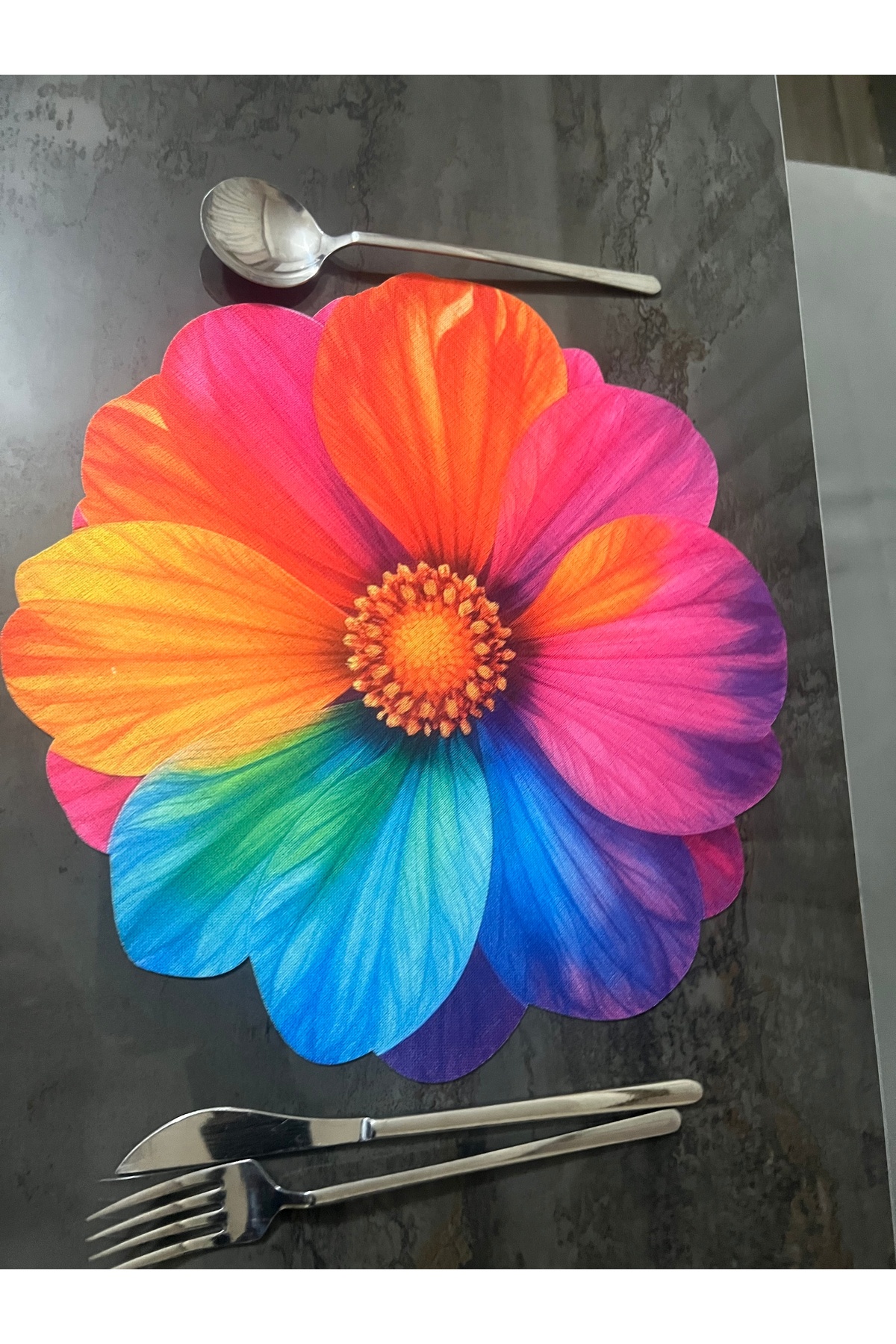 Gerbera Çiçeği Desenli Leke Tutmaz Gardenya Kumaş Dijital Baskı Lazer Kesimli Amerikan Servis & Supla 6 Adet