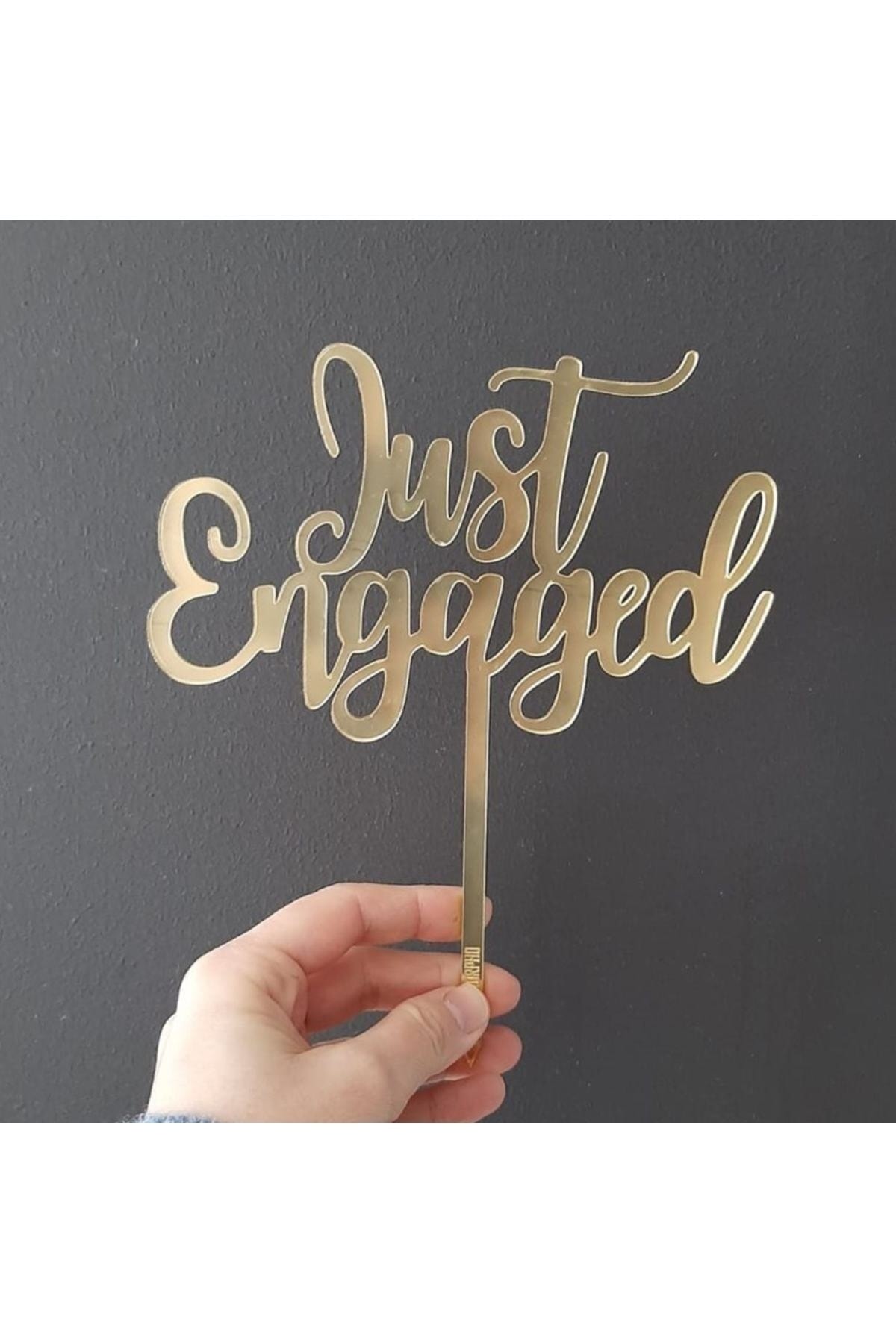 Group Gold Aynalı Pleksi Just Engaged Pasta Süsü