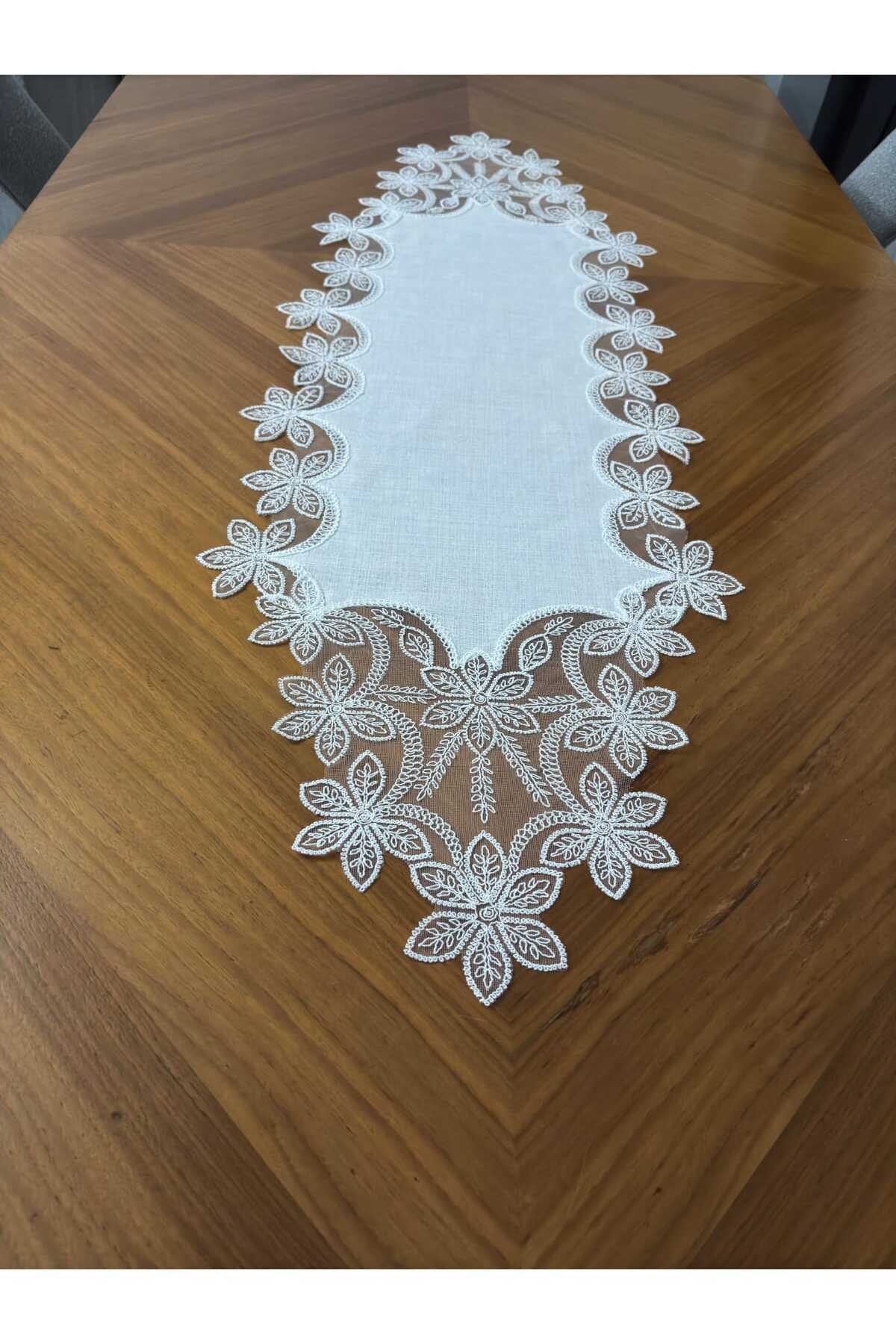 Masa Örtüsü Yemek Takımı 12 Kişilik 26 Parça Fransız Dantelli – Ekru