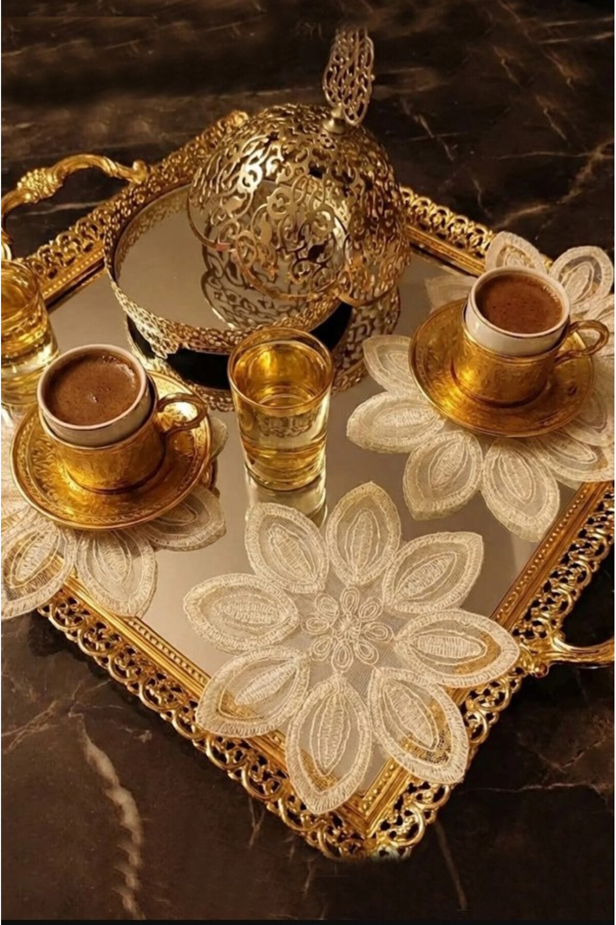 Sunumluk Peçete, Kokteyl Peçetesi, Kahve Yanı Sunumluk, Bardak Altlığı 6 Adet Sunum Peçetesi