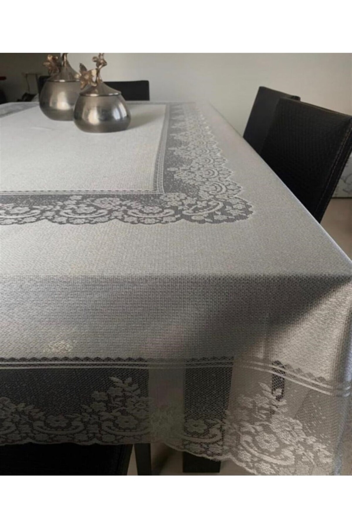 Desenli Dertsiz Leke Tutmaz Dantelli Masa Örtüsü, Çini Desen Masa Örtüsü - Gri Renk