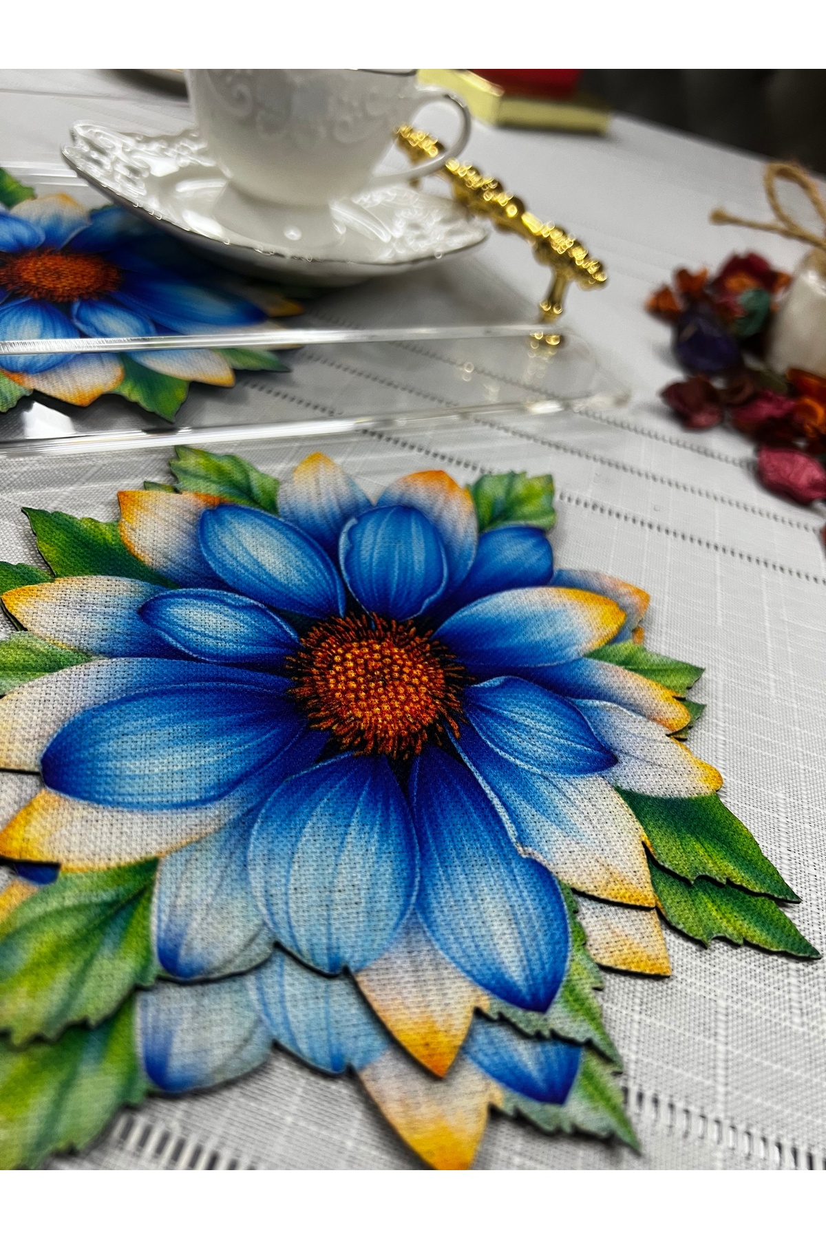 Mavi Gazania Tasarımlı 3D Digital Baskılı Lazer kesim Kokteyl & Kahve Sunum Peçetesi 6 Adet