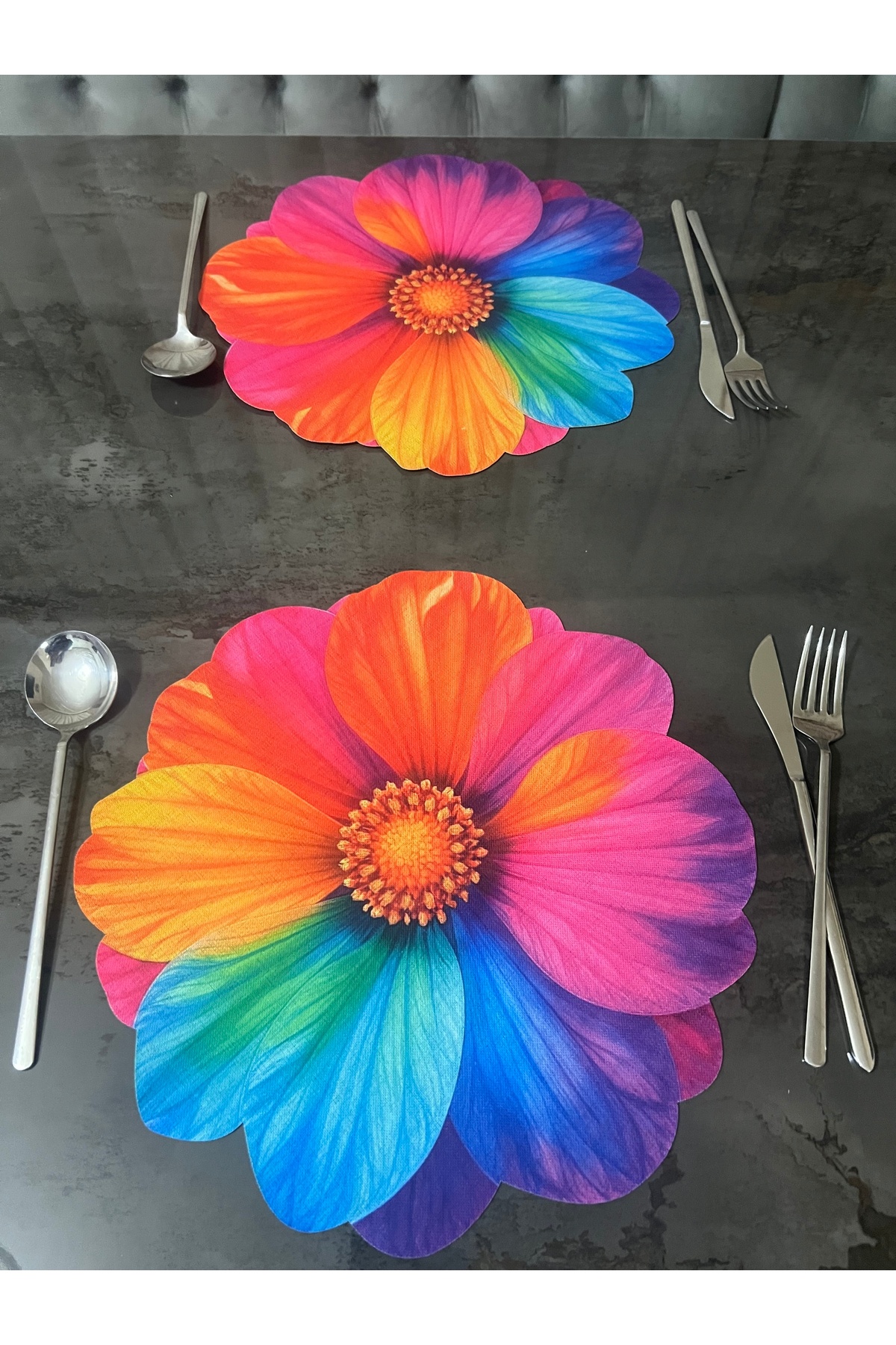 Gerbera Çiçeği Desenli Leke Tutmaz Gardenya Kumaş Dijital Baskı Lazer Kesimli Amerikan Servis & Supla 6 Adet