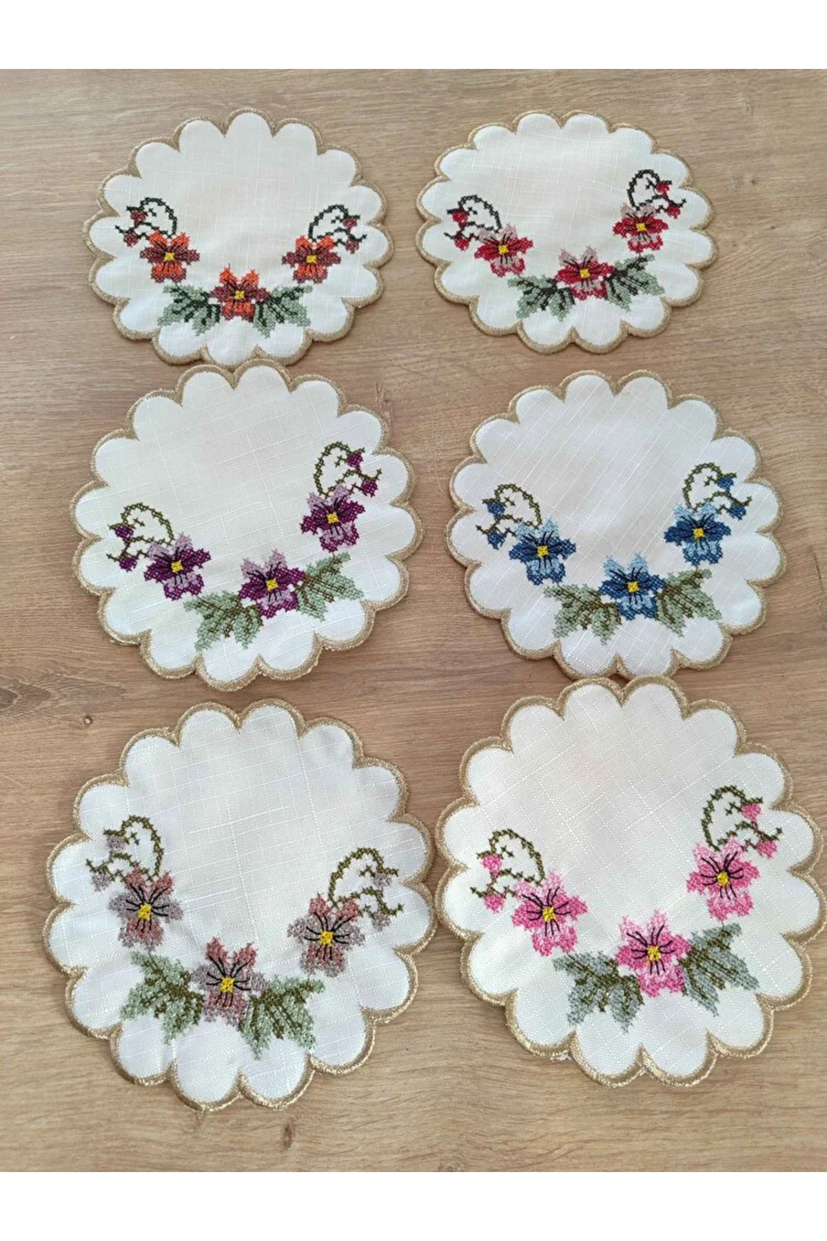 Sunumluk Peçete, Kokteyl Peçetesi, Kahve Yanı Sunumluk, Bardak Altlığı 6 Adet Sunum Peçetesi