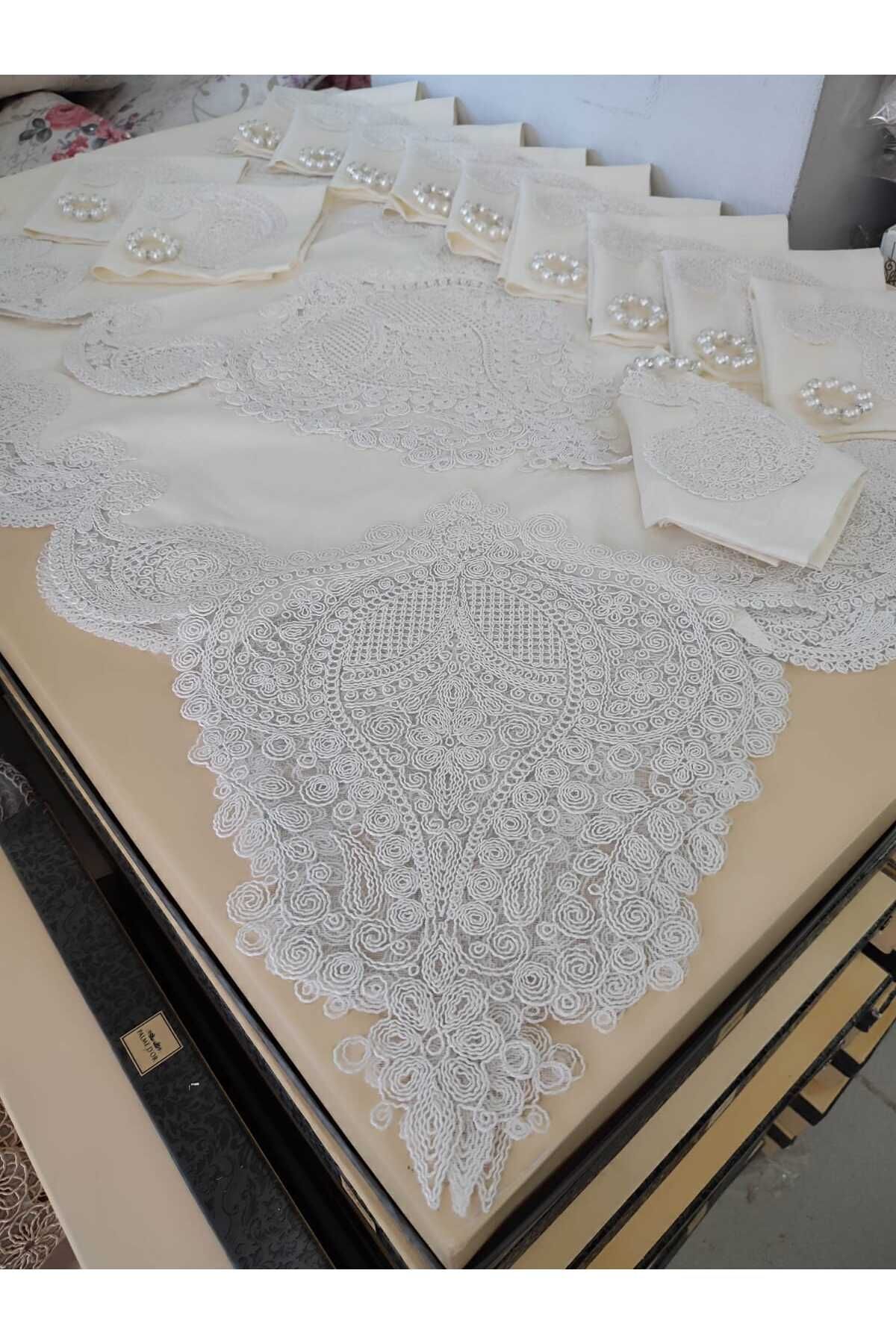 Salkım Masa Örtüsü 12 Kişilik Linen Kumas Krem Sofra Takımı