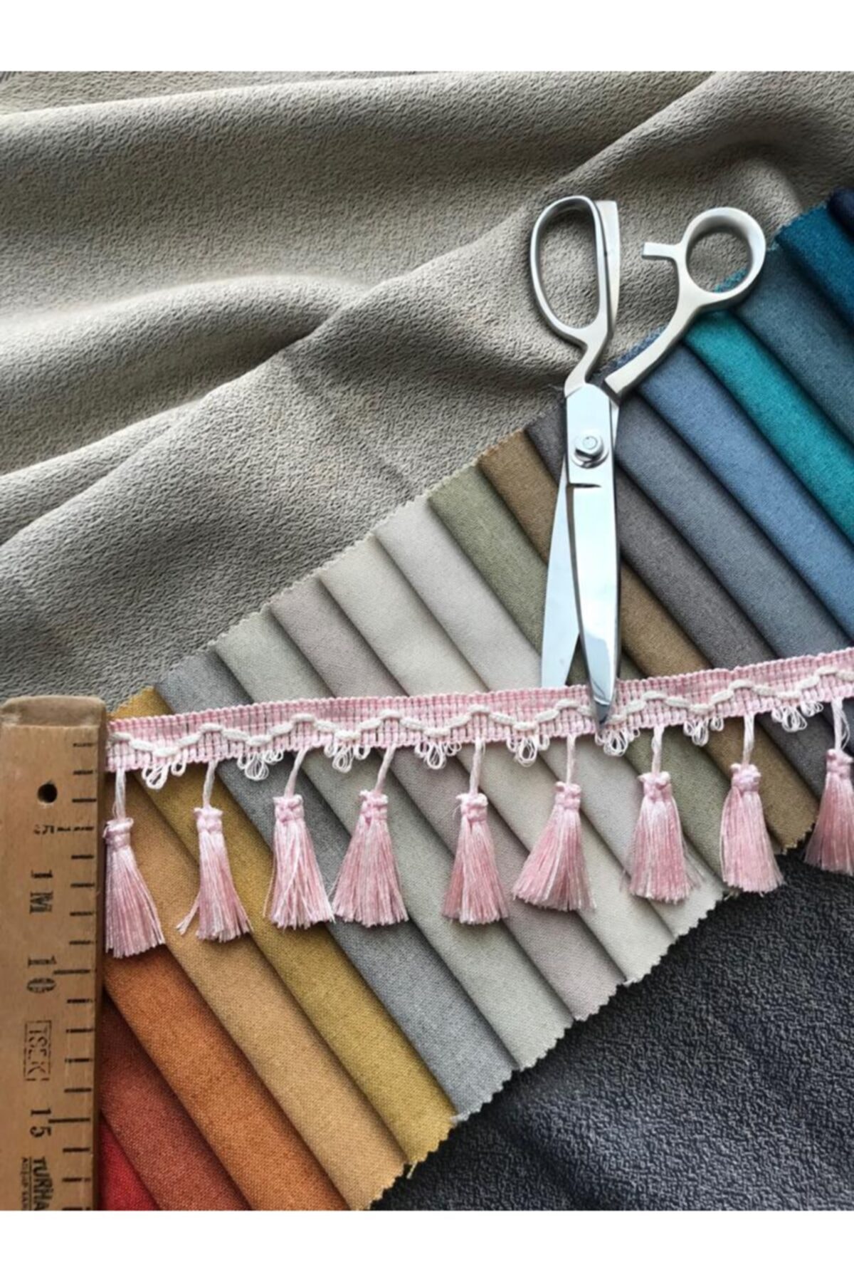 Pembe Renk Perde Püskülü Makine Saçak