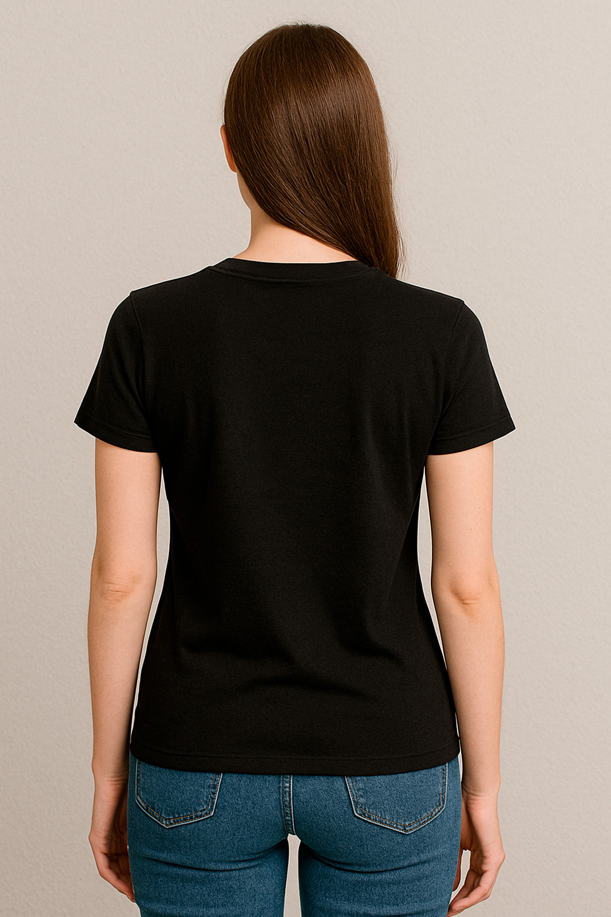 Kadın Siyah Tişört Mandala Çiçek Desenli Relaxed Fit – HUBERY